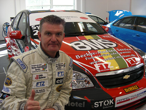 Jesper Sylvest gør comeback ved at sætte sig bag rattet af den Chevrolet Lacetti, Jan Magnussen i år har deltaget med i Danish Touringcar Championship.